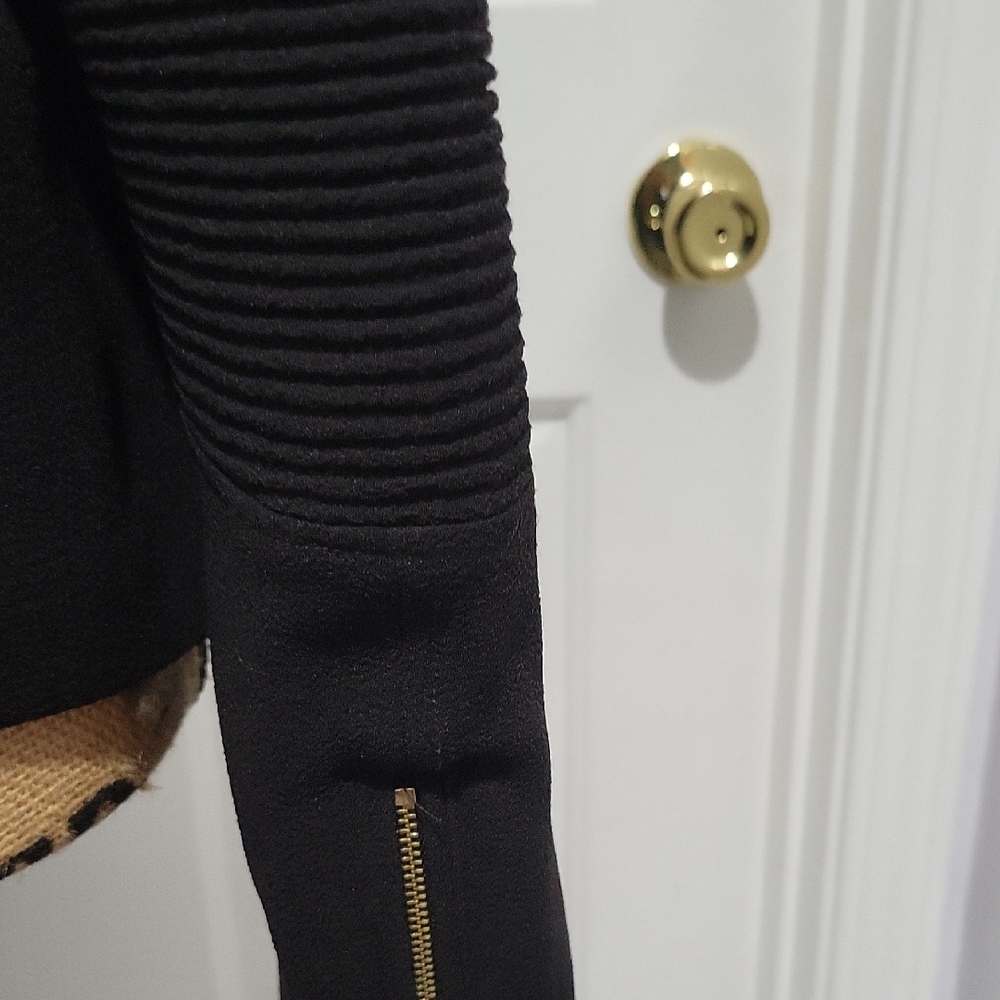 Polyester Jacket/spandex - Picture 4 of 5